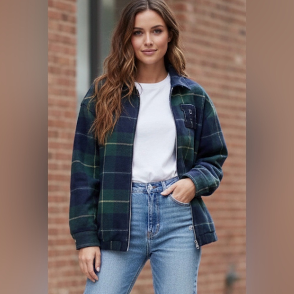 H&M Plaid Zip-Up Jacket Wool Polyester Letter Patch Size S Womens Green Blue